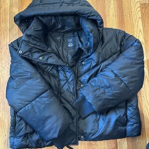 Gap Big Puff jacket in black women’s XL